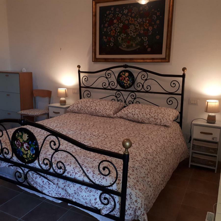 Ferienwohnung Il Ciliegio Del Pellegrino Gubbio Exterior foto